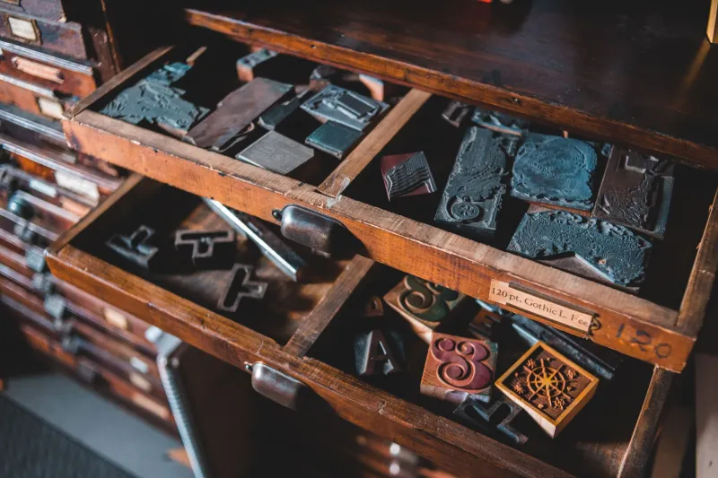 Ink, Pressure, and Intention: The Quiet Revolution Happening Inside Letterpress Studios